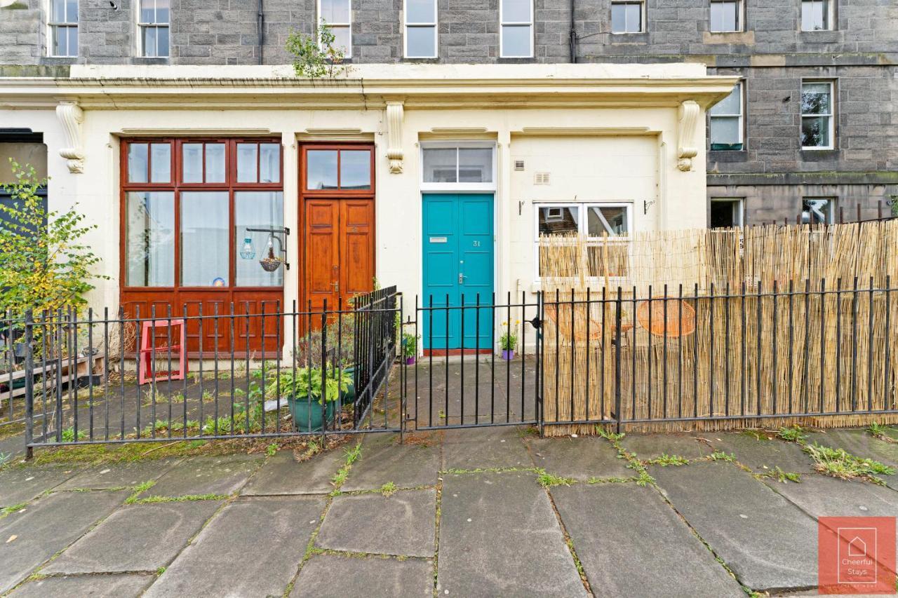 Cheerful Stays: Spacious Flat In Vibrant Leith Единбург Екстериор снимка